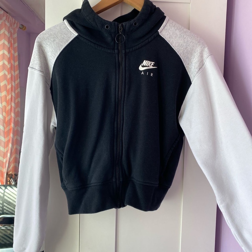 Womens nike sportswear full zipped hoodie